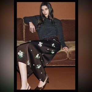 ZW COLLECTION LIMITED EDITION SEQUINED EMBROIDERED
SKIRT